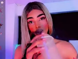 Camsoda Live Sex Cam of kendall-hornyy