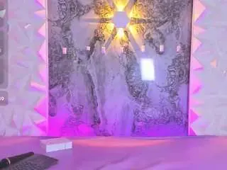 Camsoda Nude Webcam of playful-violet