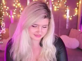 Camsoda Best live sex cam show of cocosecretss