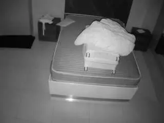 Camsoda Live Sex of voyeurcam-casa-salsa-bedroom-3