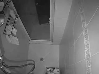 Camsoda Live Porn of voyeurcam-baileybase-shower