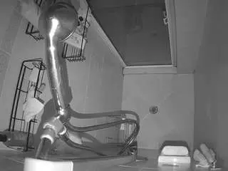 Camsoda Free Porn Cam of voyeurcam-baileybase-shower