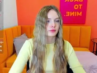 Camsoda Free Porn Cam of evelineamore