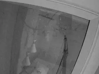 Camsoda Private Sex Chat of voyeurcam-casa-salsa-bathroom-12