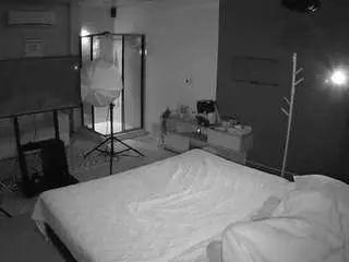 Camsoda Adult Video Chat of voyeurcam-jb-dining