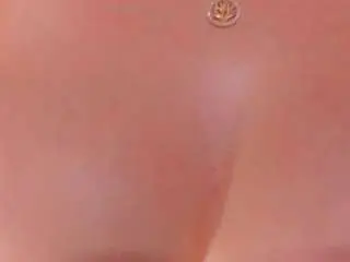 Camsoda Free Porn Cam of leah-grey