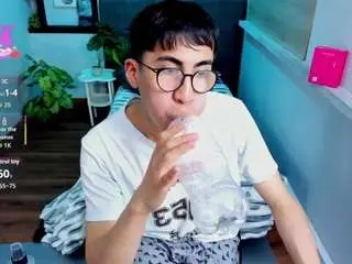 Camsoda Adult Webcam of andynorton