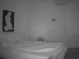 Camsoda Watch Live Sex Cams of voyeurcam-julmodels-reallife-2