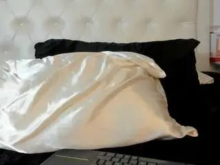 Camsoda Best live sex cam show of cocoqueenn