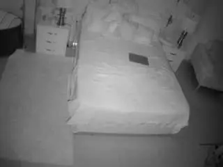 Camsoda Live Sex Cam of voyeurcam-casa-salsa-bedroom-6