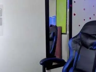 Camsoda Adult Video Chat of raven-rouge