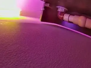 Camsoda Free Live Porn of voyeurcam-casa-salsa-fishtank