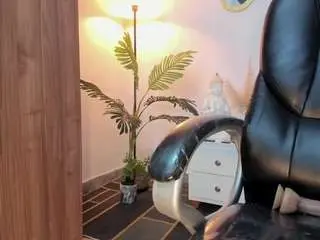 Camsoda Free Porn Cam of selene-diior