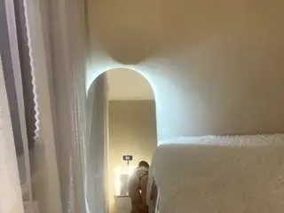 Camsoda Nude Webcam of onaspinelli