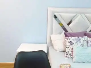 Camsoda Free Porn Cam of kyliebenson