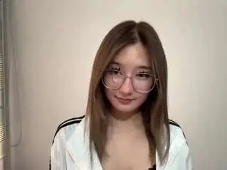 Camsoda Free Porn Cam of ulrikelagrange