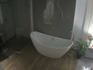 Camsoda Sex Chat of voyeurcam-casa-salsa-bathroom-5