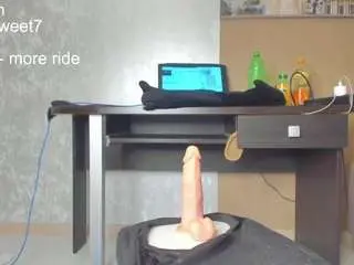 Camsoda Sex Cam of squirt-blondy