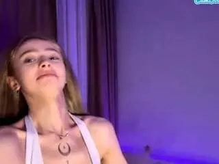 Camsoda Sex Cam of allenakaralis