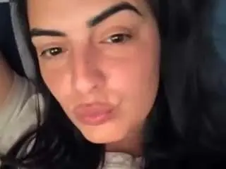 Camsoda Nude Webcam of britneyquenn18
