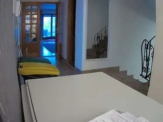 Camsoda Adult Webcam of voyeurcam-julmodels-hall-1st