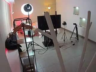 Camsoda Nude Webcam of voyeurcam-jb-room-1