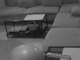 Camsoda Private Sex Chat of voyeurcam-julmodels-living-1