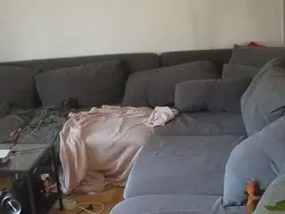 Camsoda Best Webcam of voyeurcam-julmodels-living-1