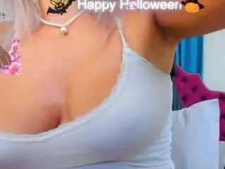 Camsoda Free Porn Cam of ninadee