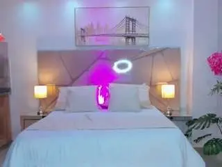 Camsoda Free Live Porn of saracruz-1