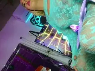 Camsoda Free Live Porn of bigassplay