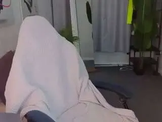 Camsoda Live Porn of little-chips