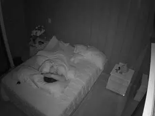 Camsoda Private Sex Chat of voyeurcam-casa-salsa-bedroom-7