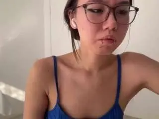 Camsoda Sex Cam of moiracrissey