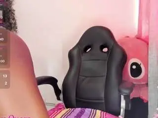 Camsoda Free Porn Cam of kaitllyn-queen