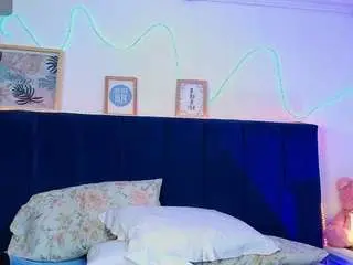 Camsoda Sex Cam of naia-cruz1
