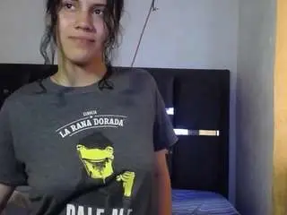 Camsoda Sex Chat of softcutegirl