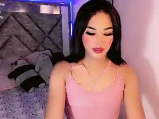 Camsoda Sex Cam of isabella-hot