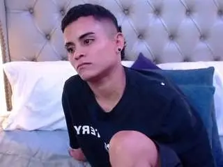 Camsoda Sex Chat of liiamthompson