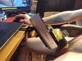 Camsoda Free Porn Cam of r3v01ut10n