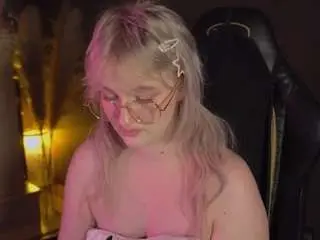 Camsoda Adult Video Chat of elliejay1