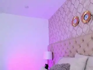 Camsoda Free Live Porn of madelynngray