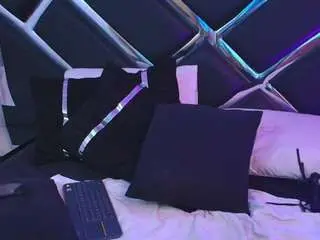 Camsoda Free Live Porn of mikeotthon