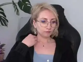 Camsoda Free Live Porn of cinderellamoon