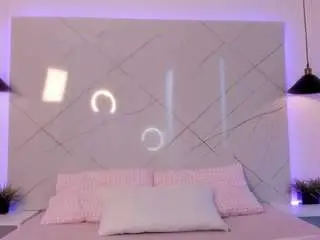 Camsoda Watch Live Sex Cams of antonella-rouse