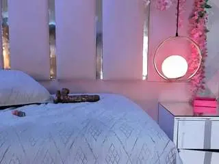 Camsoda Free Porn Cam of alina-jacson18
