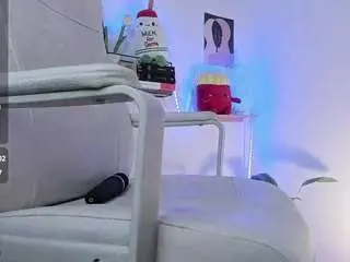 Camsoda Adult Webcam of malley-adams