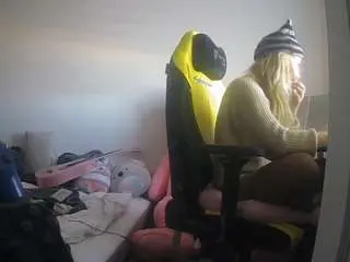 Camsoda Free Live Porn of voyeurcam-sexy-little-ana-01