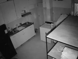 Camsoda Nude Webcam of voyeurcam-jb-kitchen-1
