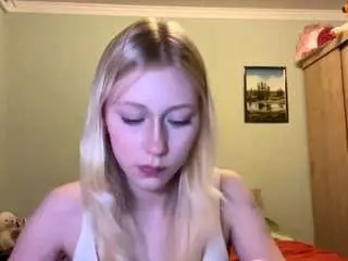 Camsoda Sex Cam of melonietrent